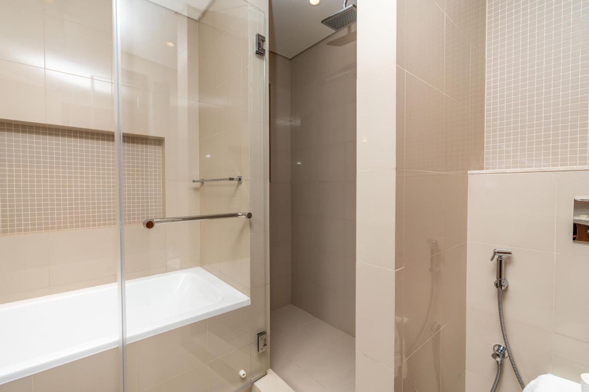 Lux Apt-Burj View Opp. Dxb Mall Dubai Exterior photo
