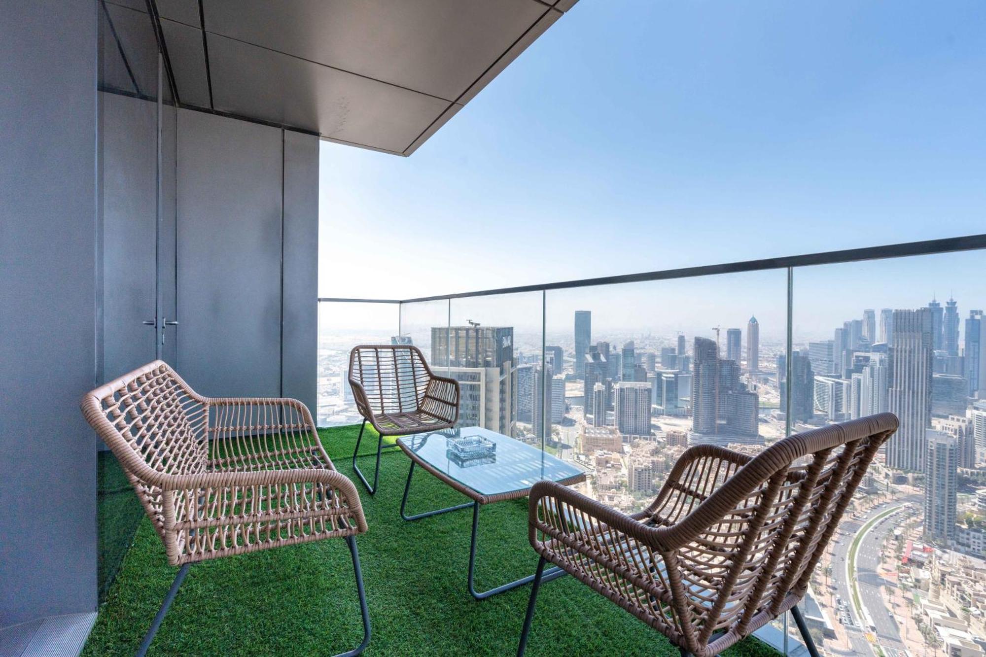 Lux Apt-Burj View Opp. Dxb Mall Dubai Exterior photo